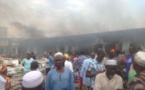 Le grand marché de Libreville prend feu: Des centaines de cantines tenues par des Sénégalais partent en fumée