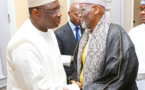 Macky SALL a reçu le Khalife général de Médina Baye, El Hadj Cheikh Ahmed Tidiane Ibrahima Niasse. Macky SALL a reçu le Khalife général de Médina Baye, El Hadj Cheikh Ahmed Tidiane Ibrahima Niasse.