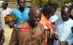Saint-Louis : quand Mansour FAYE manifeste contre la caricature de Sarigne touba. Saint-Louis : quand Mansour FAYE manifeste contre la caricature de Sarigne touba.