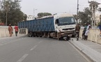 Saint-Louis : un camion rate son virage et bloque le pont Moustapha Malick Gaye