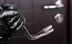 Cambriolage violent à Mékhé : 22 millions FCFA volés dans un coffre-fort