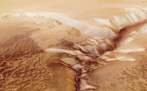 Des scientifiques annoncent avoir découvert un vaste lac d'eau liquide sur Mars