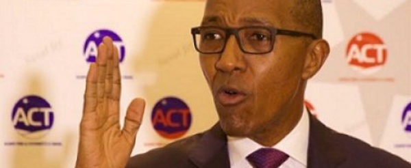Abdoul Mbaye révèle un «cadeau» de 60 milliards de l’Etat à Petro Tim d'Aliou Sall