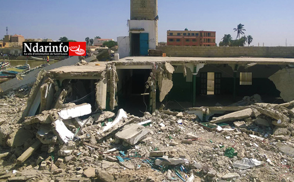 DIRECT - GUET-NDAR : l'une des mosquées, détruite.