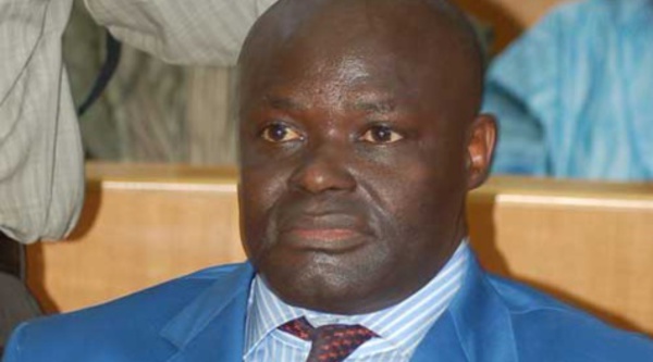 Après avoir exigé la tenue d’un congrès : Les Libéraux de Saint Louis votent Karim secrétaire général et Wade président