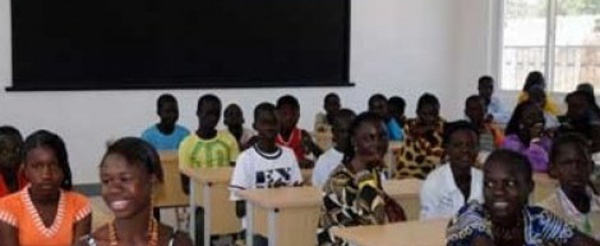 Goudomp : Un parent d’élève cogne un enseignant et lui arrache trois dents parce que…