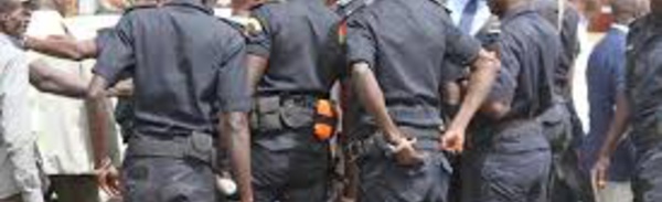 Démantèlement du gang auteur de vols à l’arrachée sur la Corniche-Ouest (Police)