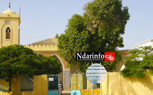 Saint-Louis : Macky SALL pose la première pierre des travaux de la grande mosquée, lundi (communiqué)