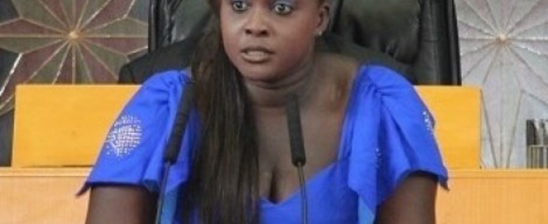 Fatou THIAM : " Khalifa n'a qu'à payer. Je demande aux sénégalais de ne pas voter pour lui parce qu'il a ... "