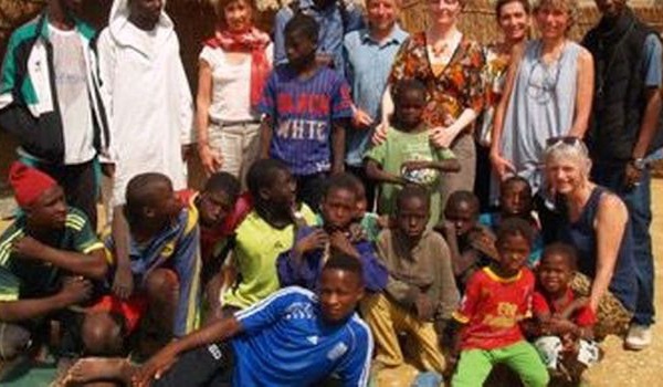 6 bénévoles de l'association Pharmacie Humanitaire International en mission à Saint-Louis