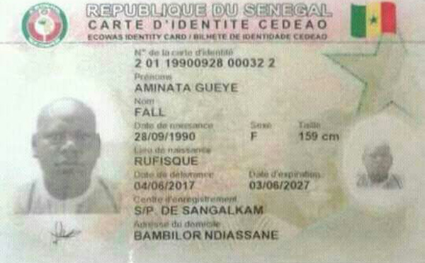 Insolites cartes biométriques : Aminata GUEYE a la photo d’un homme, l’autre mesure 15 cm