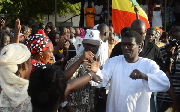 BANGO : BBY adresse un " total satisfecit " à Mary Teuw NIANE. Macky SALL reçoit l’assurance de sa victoire en 2019. Vivez l’intégralité du SARGAL …