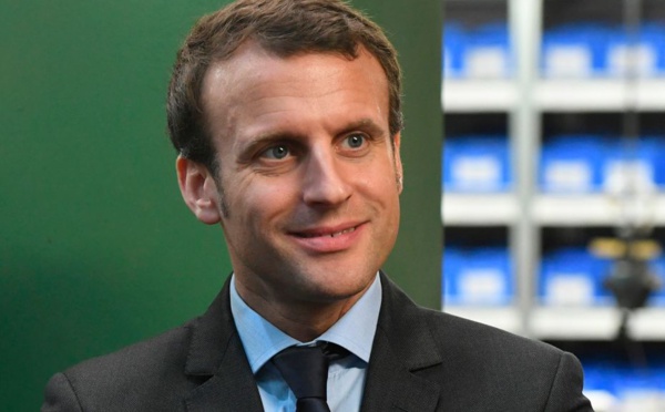 Urgent : Le convoi d' Emmanuel Macron au Burkina Faso aurait été attaqué