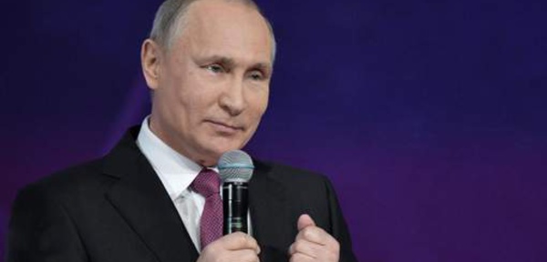 Poutine se porte candidat pour un 4e mandat