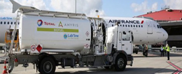 AIBD : les cuves à kérosène pas encore opérationnelles, les avions ravitaillés par des camions