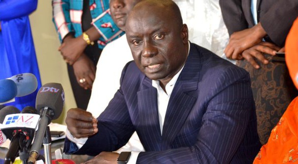 Exploitation du Gaz: Idrissa Seck invite Macky Sall à publier les accords signés avec la Mauritanie