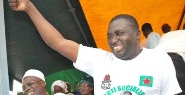 Bamba FALL reçu Au palais avant d’accueillir le Premier Ministre