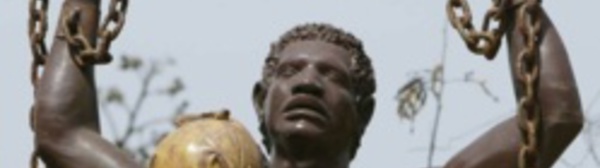 Guy Marius Sagna : "Il est inadmissible de profaner l'histoire de Gorée"