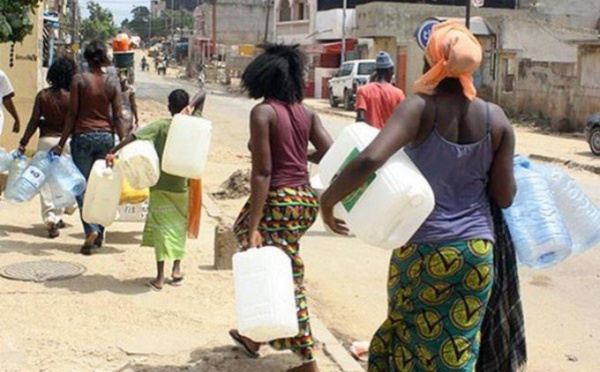Pénurie d’eau à Dakar: En attendant le 20 juillet, la souffrance s’accentue dans les ménages