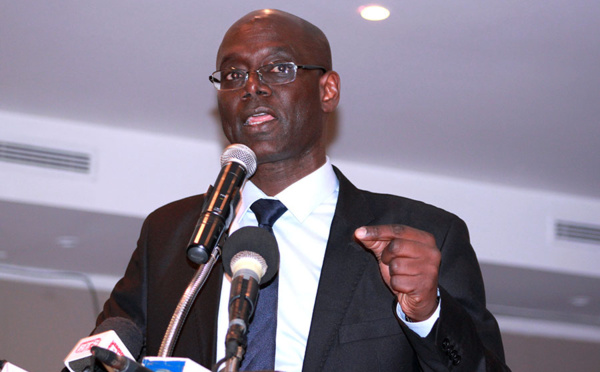 Le mandat de Macky Sall a mis l’économie sénégalaise à genoux, un second l’achèverait