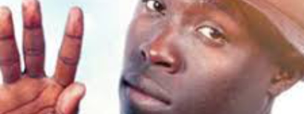 Ngaaka Blindé libre