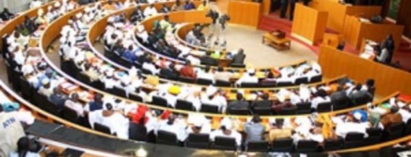 Affaire des 94 milliards : vers une commission parlementaire