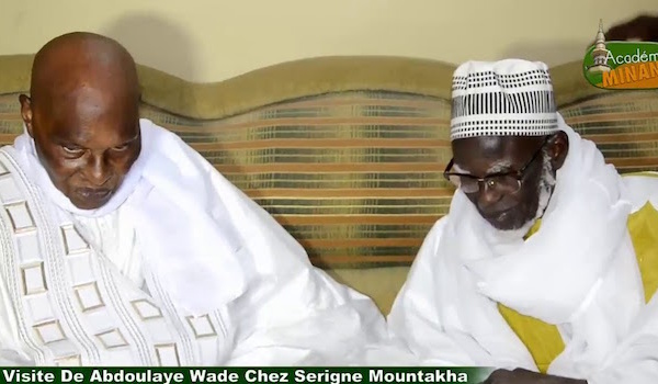 WADE AU KHALIFE : "J’ai quitté le Palais avec 700.000 FCFA. Je n’ai jamais offert 7 milliards à Macky. Il ne respecte personne"