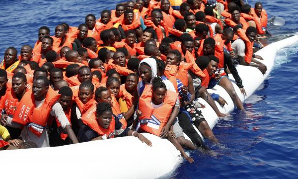 Émigration irrégulière : Les 87 clandestins libérés, les 2 capitaines devant le Procureur