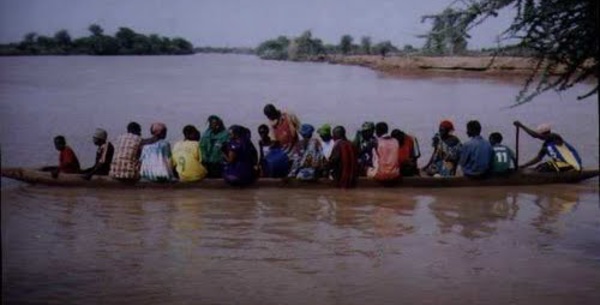 Chavirement d'une pirogue à Matam : 3 corps repêchés. 20 personnes portées disparues