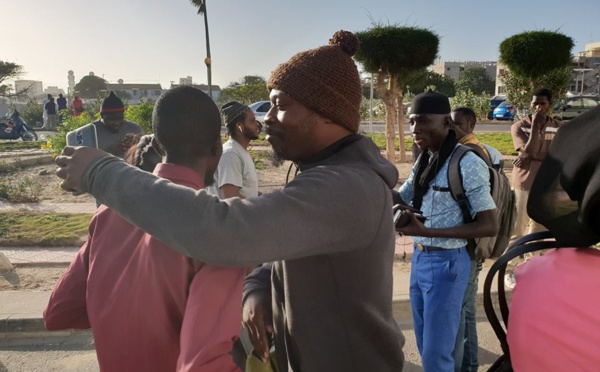 Des membres "Frapp-France-dégage" arrêtés