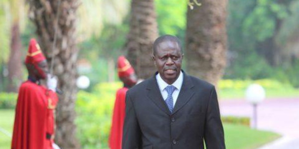 Écarté du gouvernement, Mame Thierno Dieng renfile sa blouse de médecin
