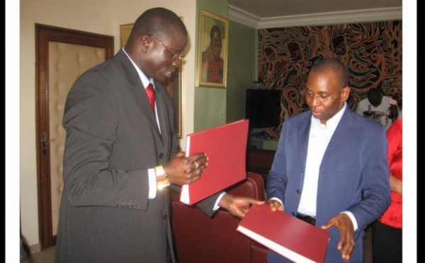 Peritel TV et l’Etat du Sénégal  ont signé ’’ une convention de concession’’