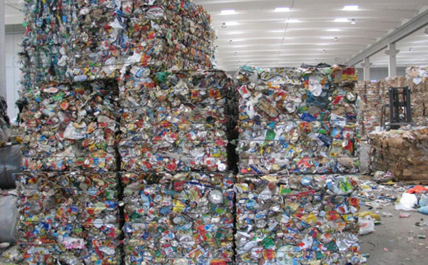 Le Sénégal importe chaque mois 1000 tonnes de déchets plastiques venant des États-Unis