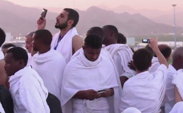 Selfies à la Mecque : Du « Ngistel », selon Imam Kanté