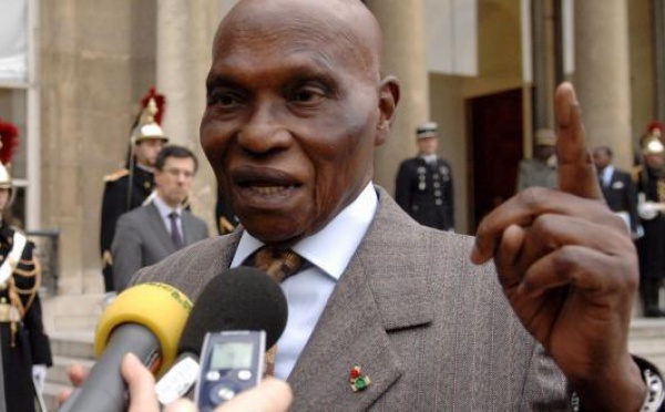 LE PRESIDENT WADE SUR AFRICA24 : « Si le peuple me remercie, je partirais heureux »