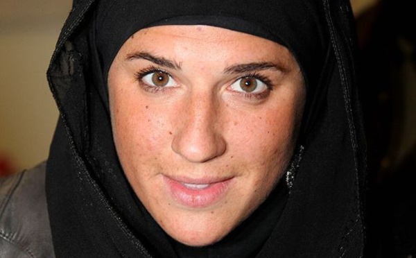 Diam's revient sur sa conversion à l'Islam: "Ça a été un grand choc pour les Français"