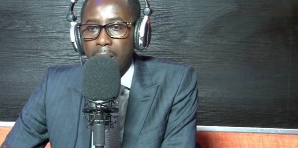 Pape Alé NIANG : « Je serai surpris si le président Macky SALL ne réclame pas un 3e mandat » (audio)