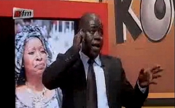  (VIDEO) Kouthia se moque de Awa Ndiaye
