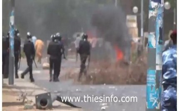 Vidéo| Thiès: Les thiantacounes manifestent contre l’arrestation de Cheikh Bethio | Thiesinfo.com