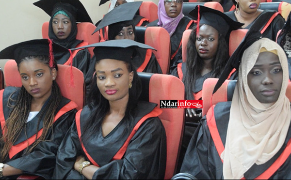 UGB - GRADUATION DE L’UFR SJP : 102 virtuoses célébrés (vidéo)