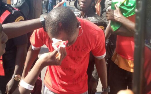 Marche pour la libération de Guy Marius SAGNA : De violents affrontement entre membres de «Noo Lank» et jeunes de l'APR