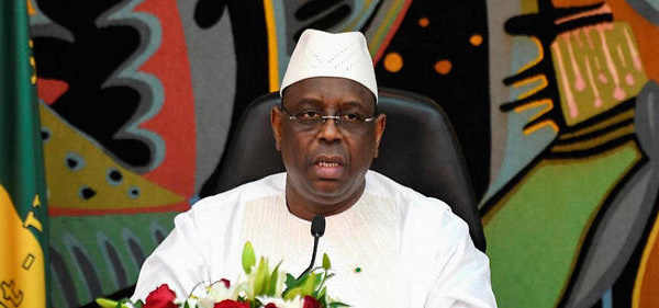 Ne demandez pas à ces 13 étudiants de venir après travailler pour le pays!