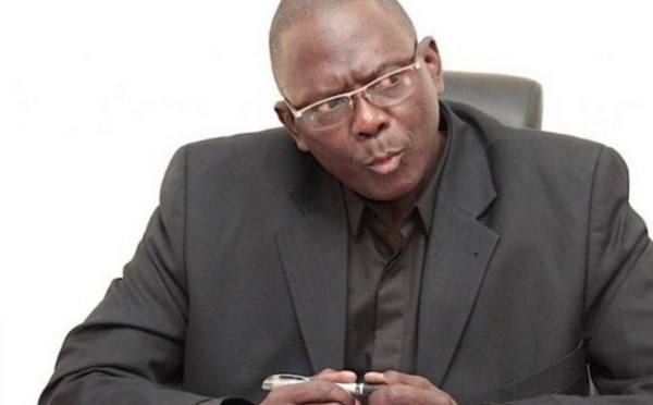 Moustapha DIAKHATE ne rate pas Benoît SAMBOU : «  il a failli se suicider lorsque... »