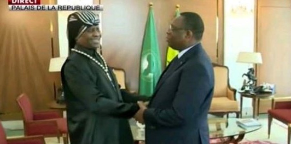 Coronavirus : Kara et Macky donnent le mauvais exemple