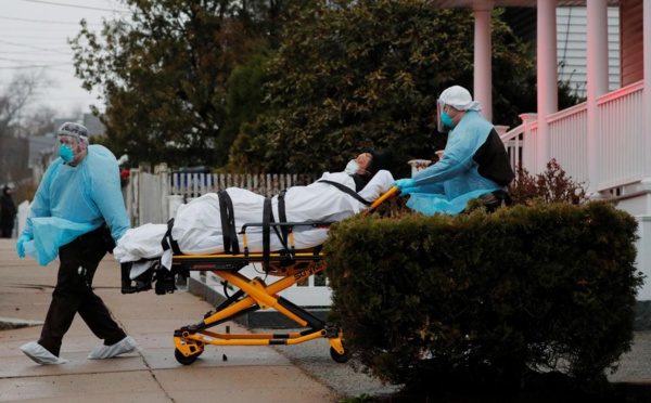 Covid-19 : avec plus de 20 000 morts, le bilan des États-Unis devient le plus lourd au monde