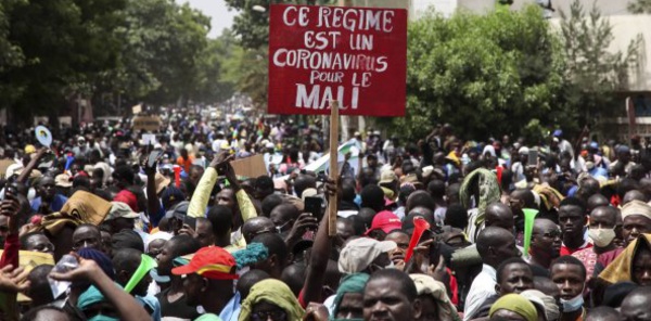 Mali: au moins un mort et plusieurs blessés lors de la manifestation contre le président IBK à Bamako