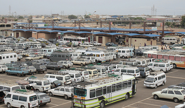 Tabaski: les chauffeurs augmentent illégalement les prix des transports à la Gare des Baux Maraichers de Dakar