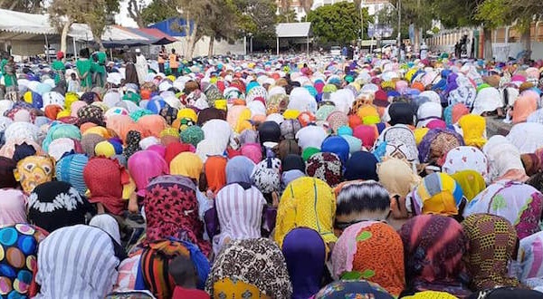 Maggal des 2 raakas : Serigne Moustapha Mbacké a présidé la fermeture des récitals du coran
