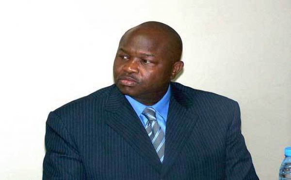 Alioune Badara Cissé recruté par un multinational roumain, spécialiste de transport aérien.