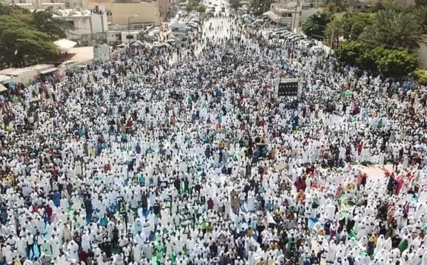 Caricatures du Prophète Mouhamad (Psl) : À Dakar, une marée humaine dit "Non" à Emmmanuel MACRON